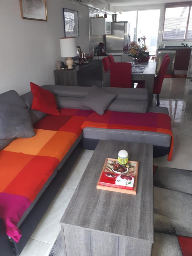 Maison De Vacances A Empuriabrava "Oasis" Villa Luaran gambar